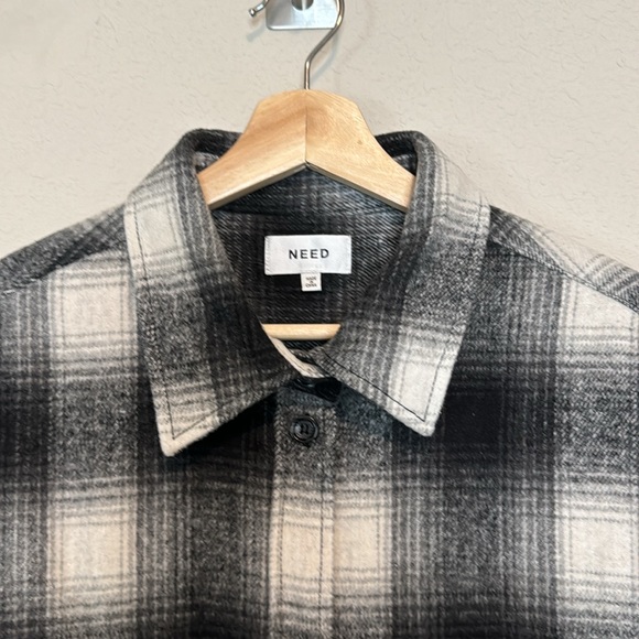 NEED SUPPLY LONG WOOLY PLAID SHACKET L - Picture 2 of 5